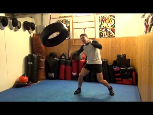 Lonely Dogs Workout 1 Hitting the Tire (Отработка на