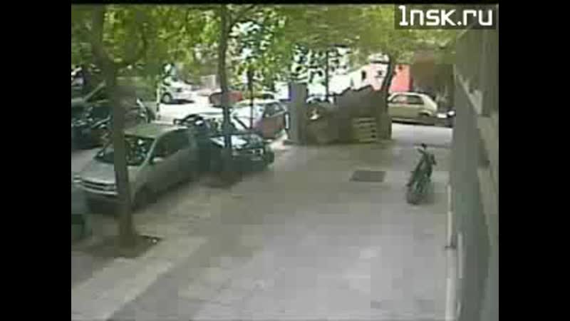 как блондинки паркуються обоссаться можно от