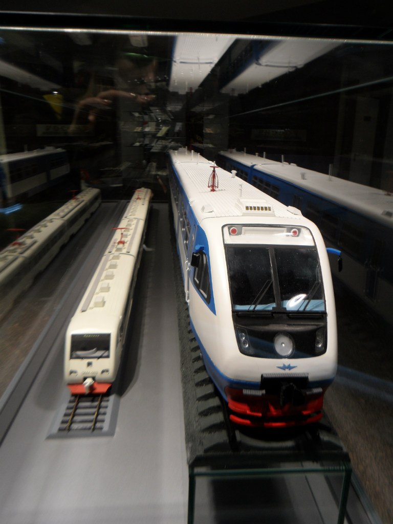 Глория Бубенцова Blondie | Москва