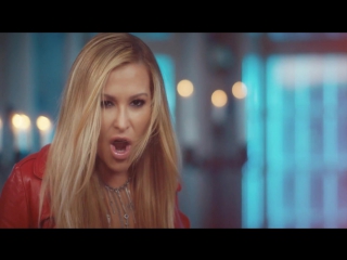 Премьера! Anastacia - Caught In The Middle (04.08.2017)
