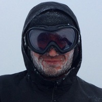 Денис Попов