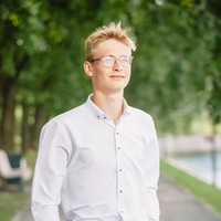 Олег Васильев