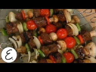 Red Wine Marinated Beef Kebabs | Emeril Lagasse