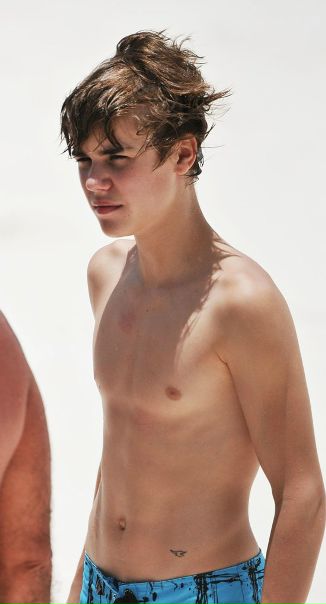 №115, Justin Bieber, 32 года, Stratford №115, Justin Bieber, 32 года, Stratford
