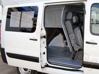 Стёкла на Peugeot Expert , Citroen Jumpy (кузов III поколения с 2017г.в. по н.в.)