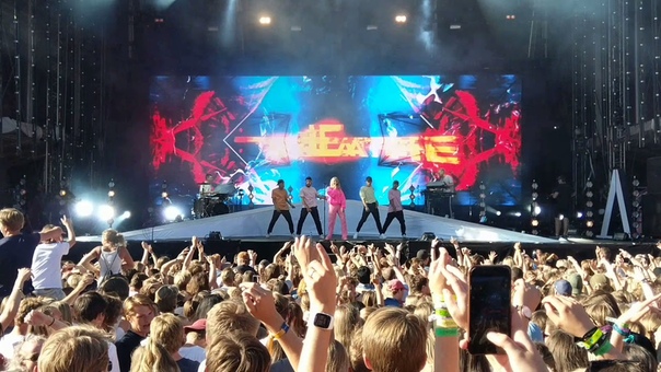Astrid S Breathe ( Live Slottsfjell